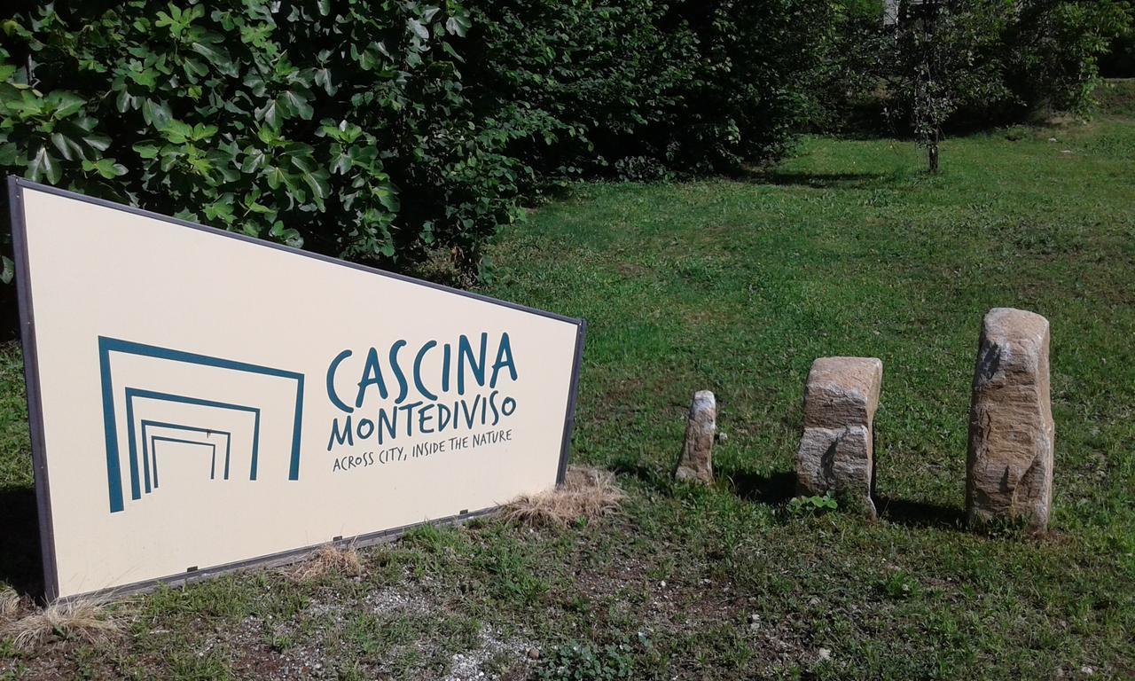 Cascina Monte Diviso Hostel Gallarate Bagian luar foto