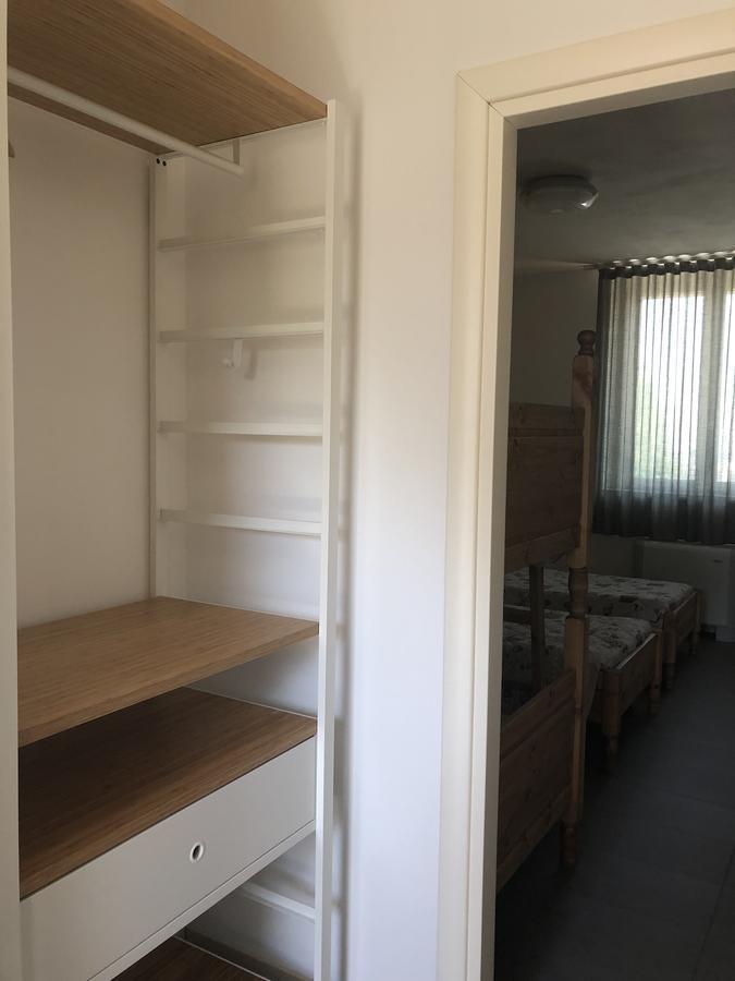 Cascina Monte Diviso Hostel Gallarate Bagian luar foto